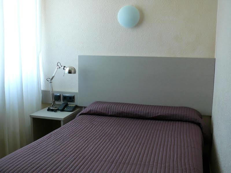 Hotel Los Angeles Guarnizo Luaran gambar