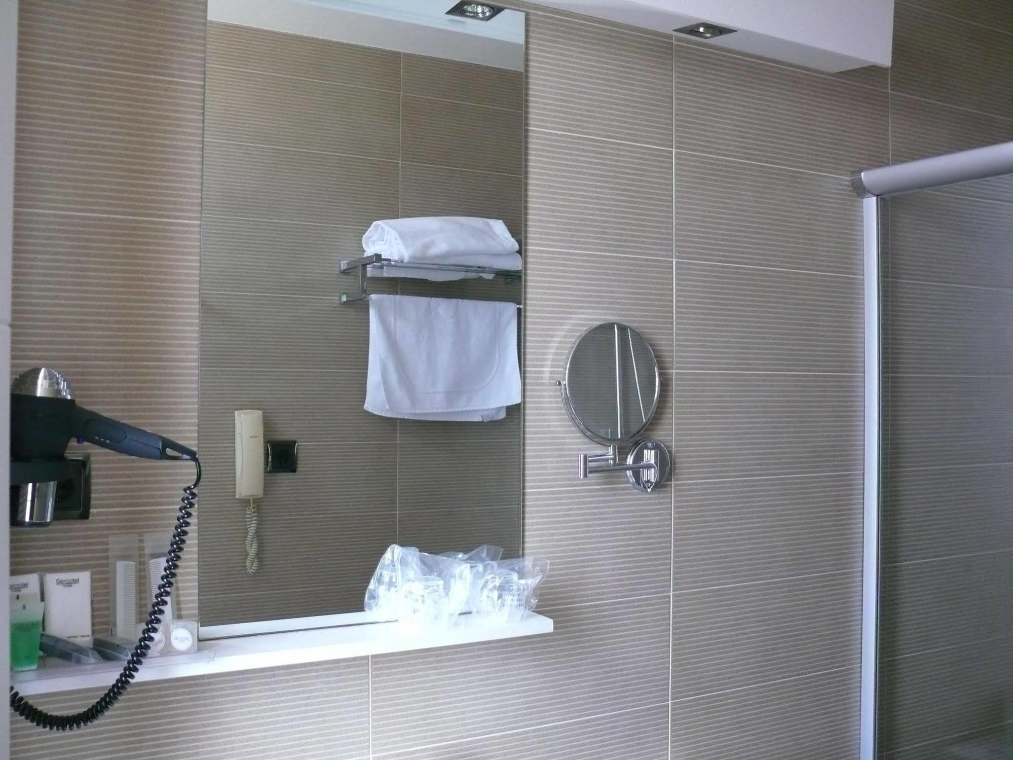 Hotel Los Angeles Guarnizo Bilik gambar