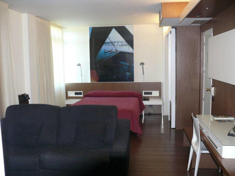 Hotel Los Angeles Guarnizo Luaran gambar